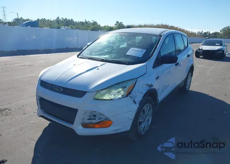 2016 Ford Escape S z USA, uszkodzony, nr VIN 1FMCU0F73GUB31153